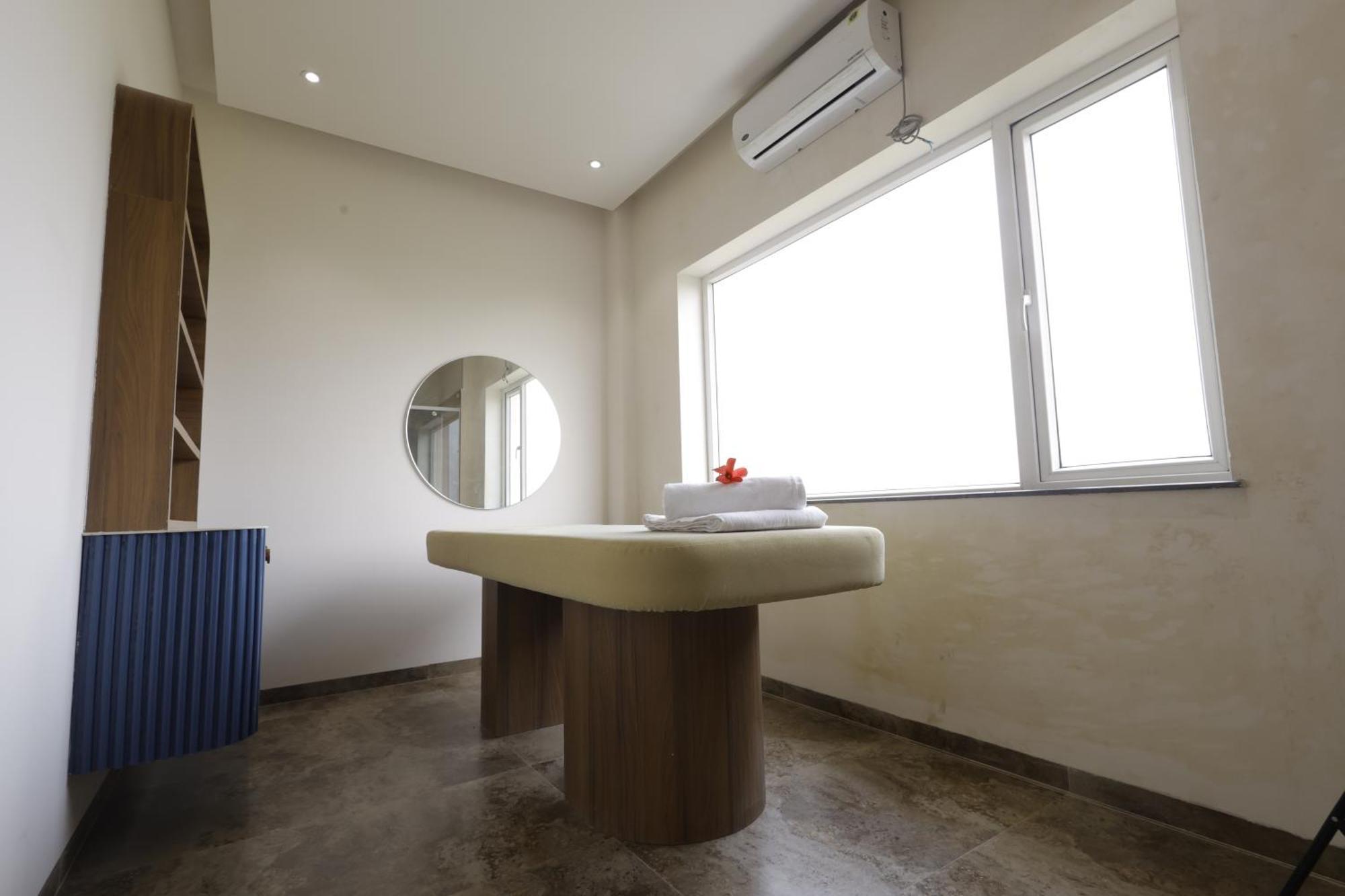 Nirvana Grand Hotel & Resort 가야 외부 사진