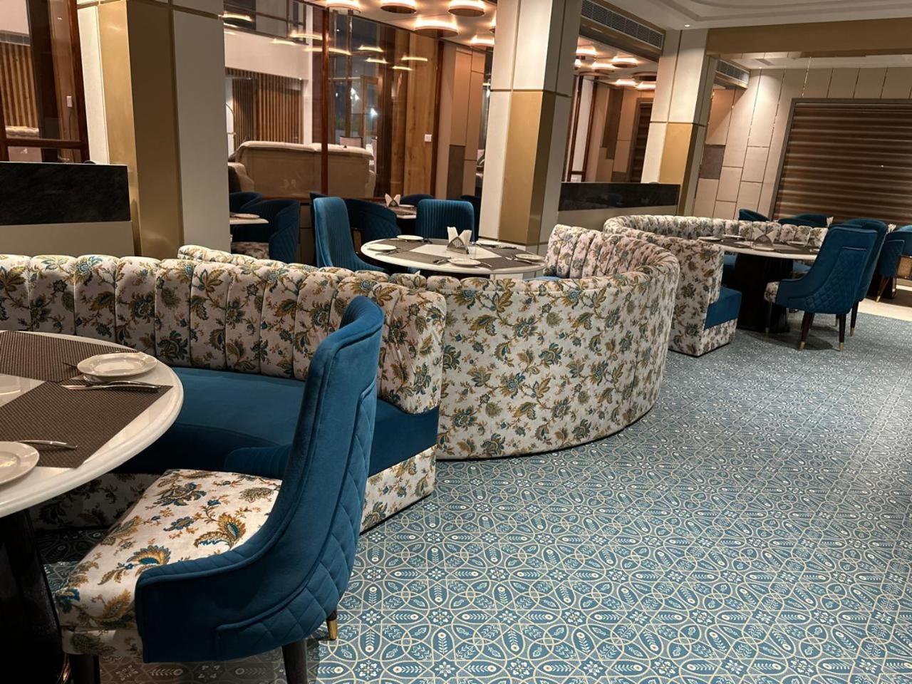 Nirvana Grand Hotel & Resort 가야 외부 사진